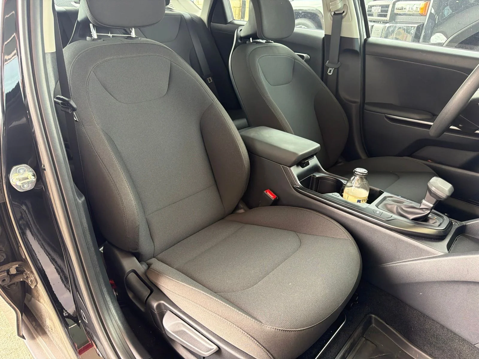 Used 2026 Black Kia LXS image 17