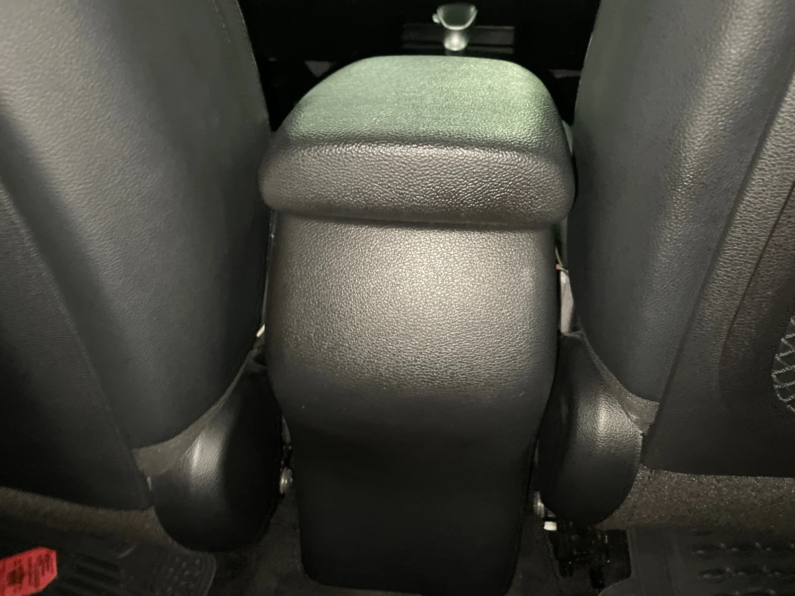 Used 2022 Gravity Gray Kia GT-Line image 27