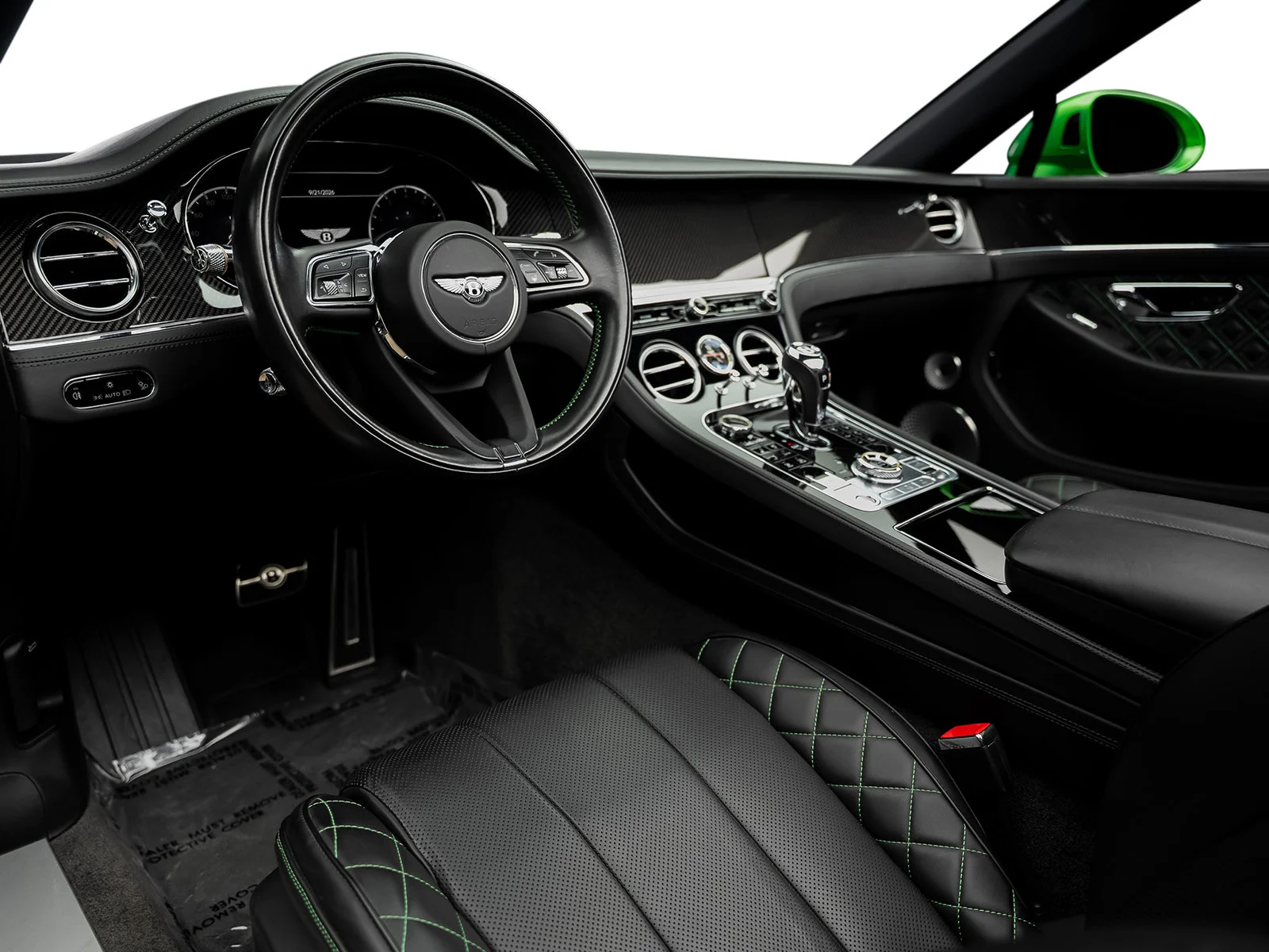 Used 2021  Bentley V8 image 29