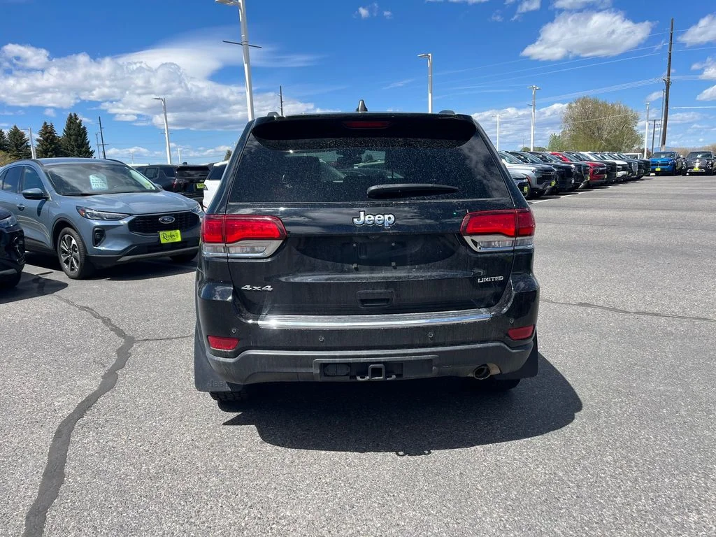 Used 2022 Black Jeep Limited image 3
