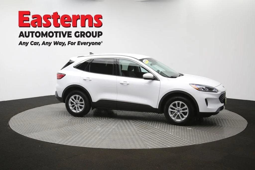 Used 2021 White Ford SE image 47