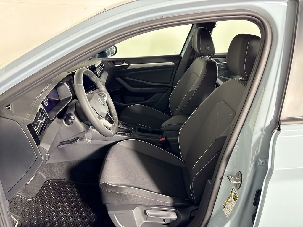 New 2026 Monterey Blue Pearl Volkswagen 1.5T Sport image 11