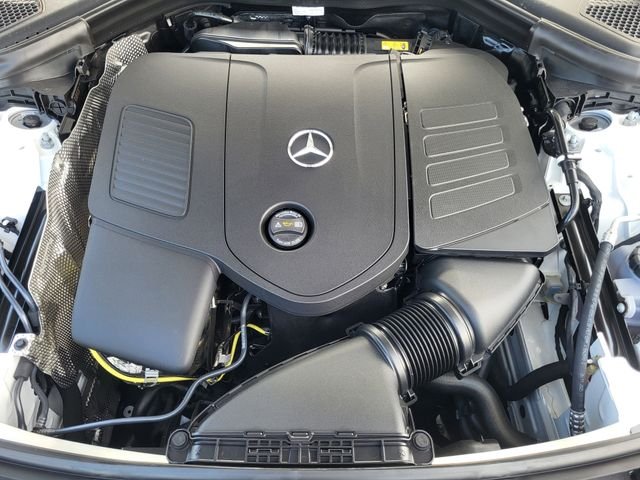 New 2026 Polar White Mercedes-Benz GLC 300 Coupe image 24