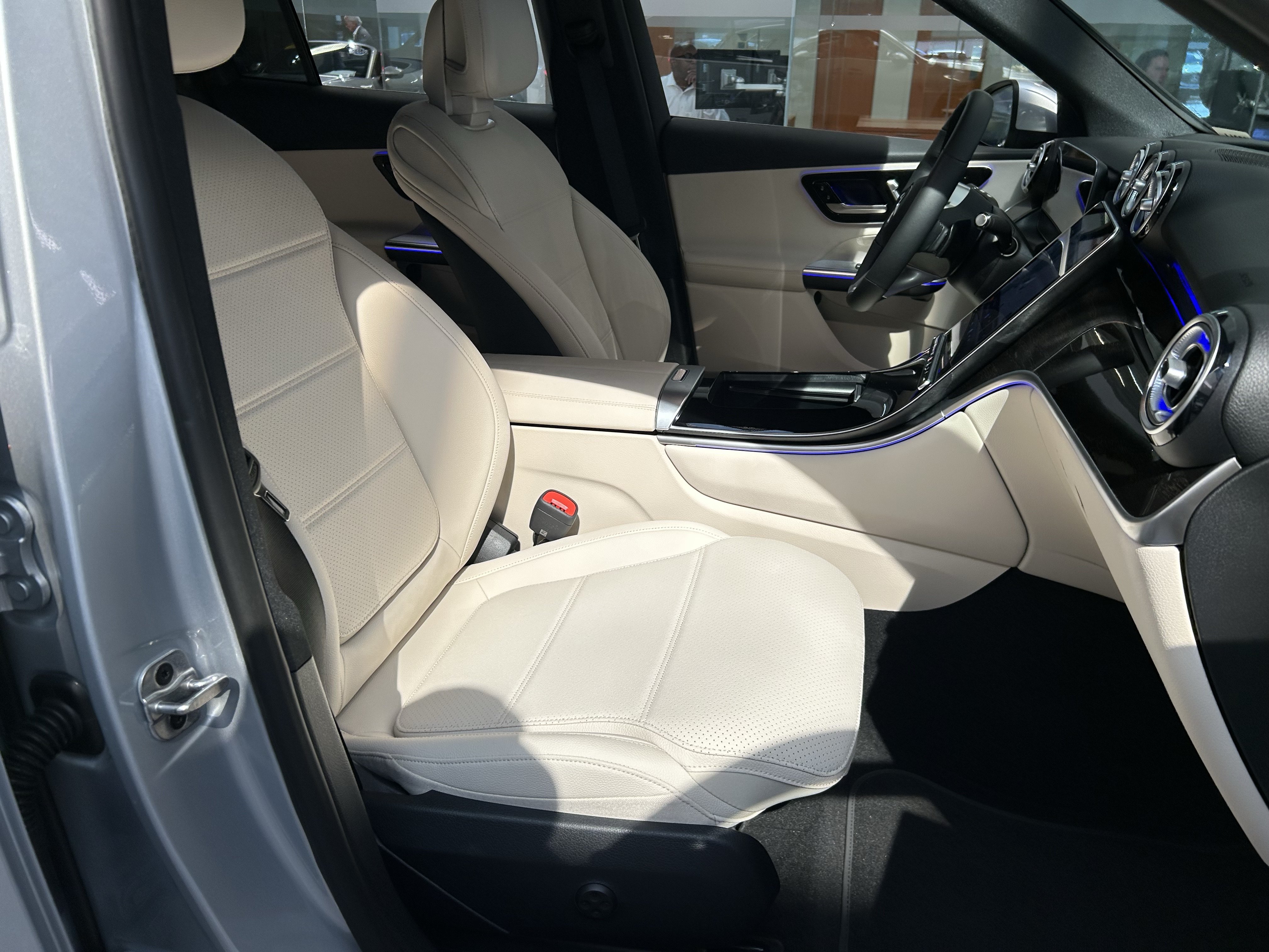 Certified Used 2026 Cirrus Silver Metallic Mercedes-Benz GLC 300 4MATIC® SUV image 49