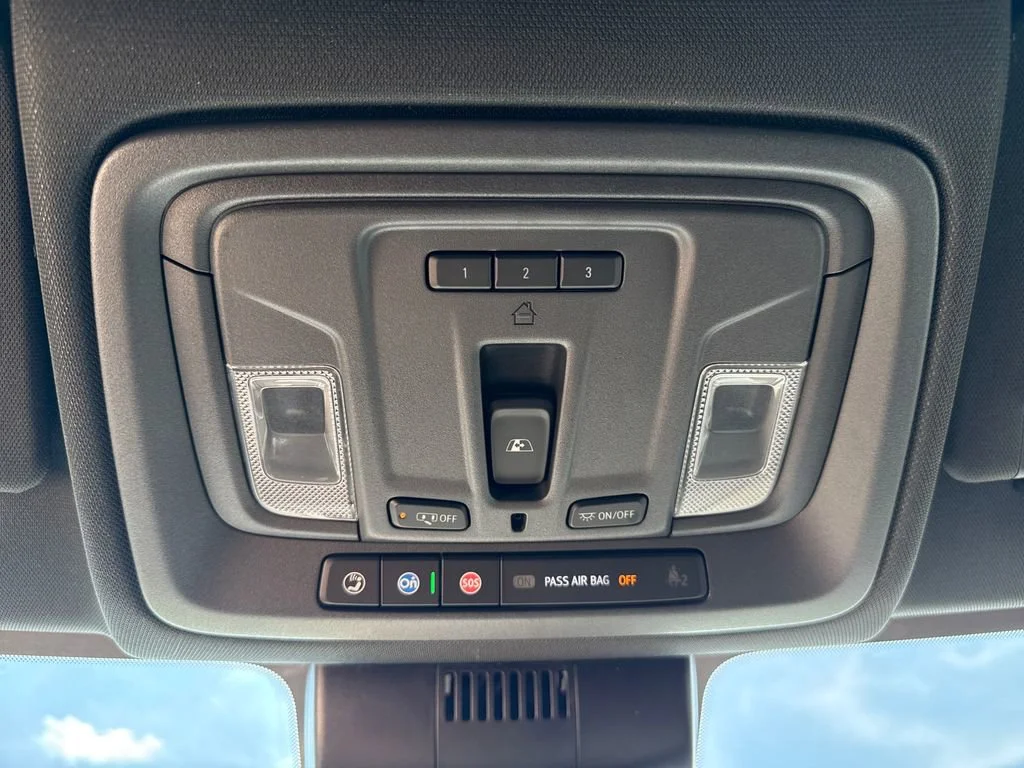2023 Chevrolet Silverado 1500 ZR2 - Photo 35