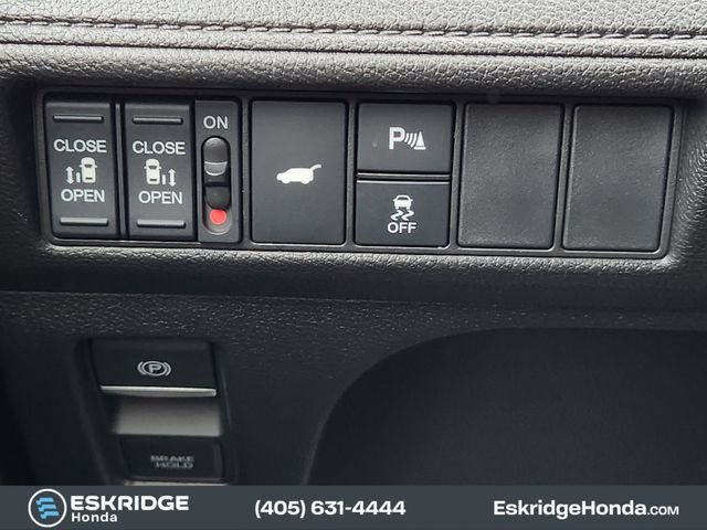 2026 Honda Odyssey Touring - Photo 23