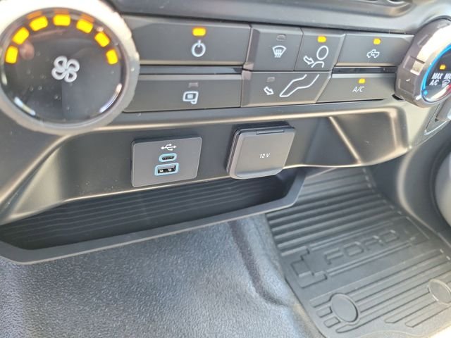 New 2026 Oxford White Ford F-550® XL image 8
