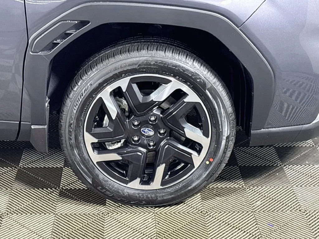 New 2026 MAGNETITE GRAY METALLIC Subaru Limited Hybrid image 24