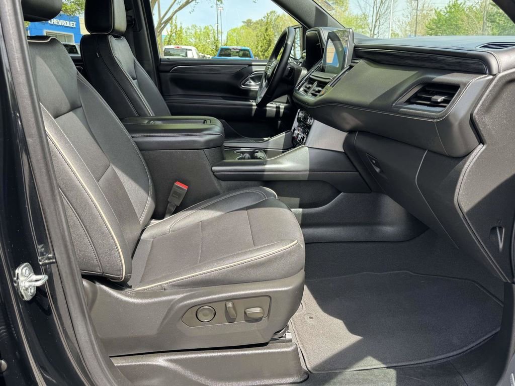 Used 2023 Onyx Black GMC SLT image 14