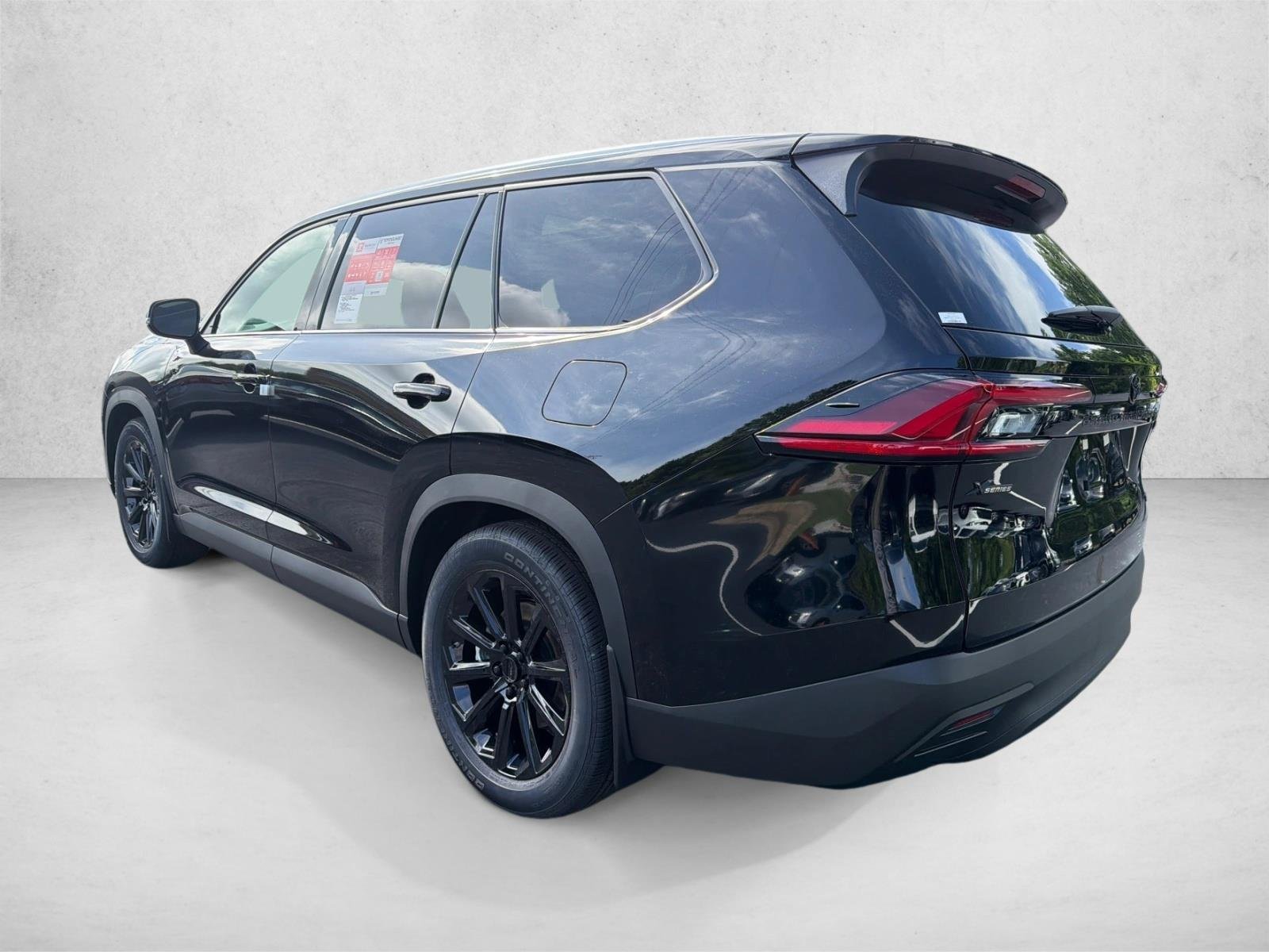 New 2026 Midnight Black Metallic Toyota XLE image 5