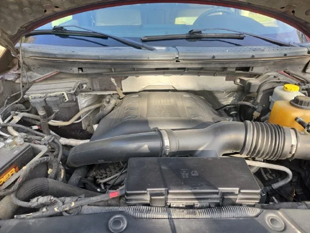 Used 2014 Orange Ford Lariat image 32