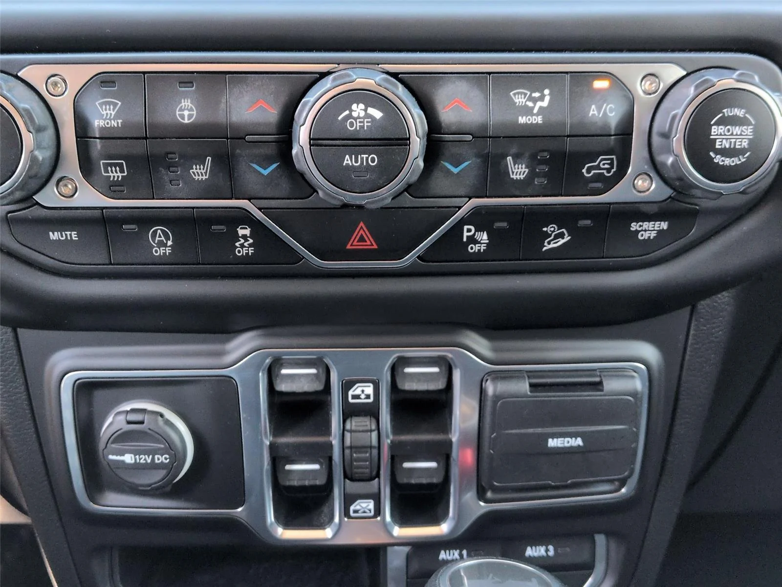 Used 2020 Firecracker Red Clearcoat Jeep North Edition image 29