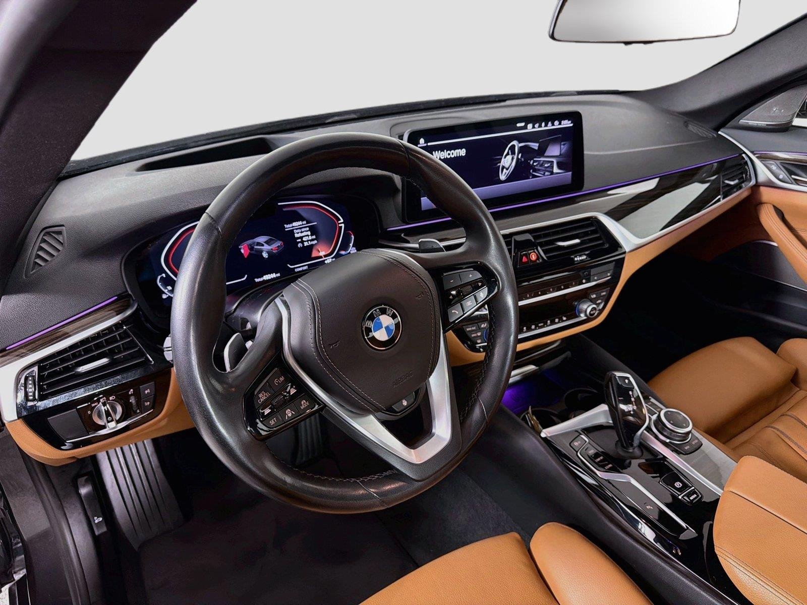 Used 2022 Dark Graphite Metallic BMW 540i xDrive image 9