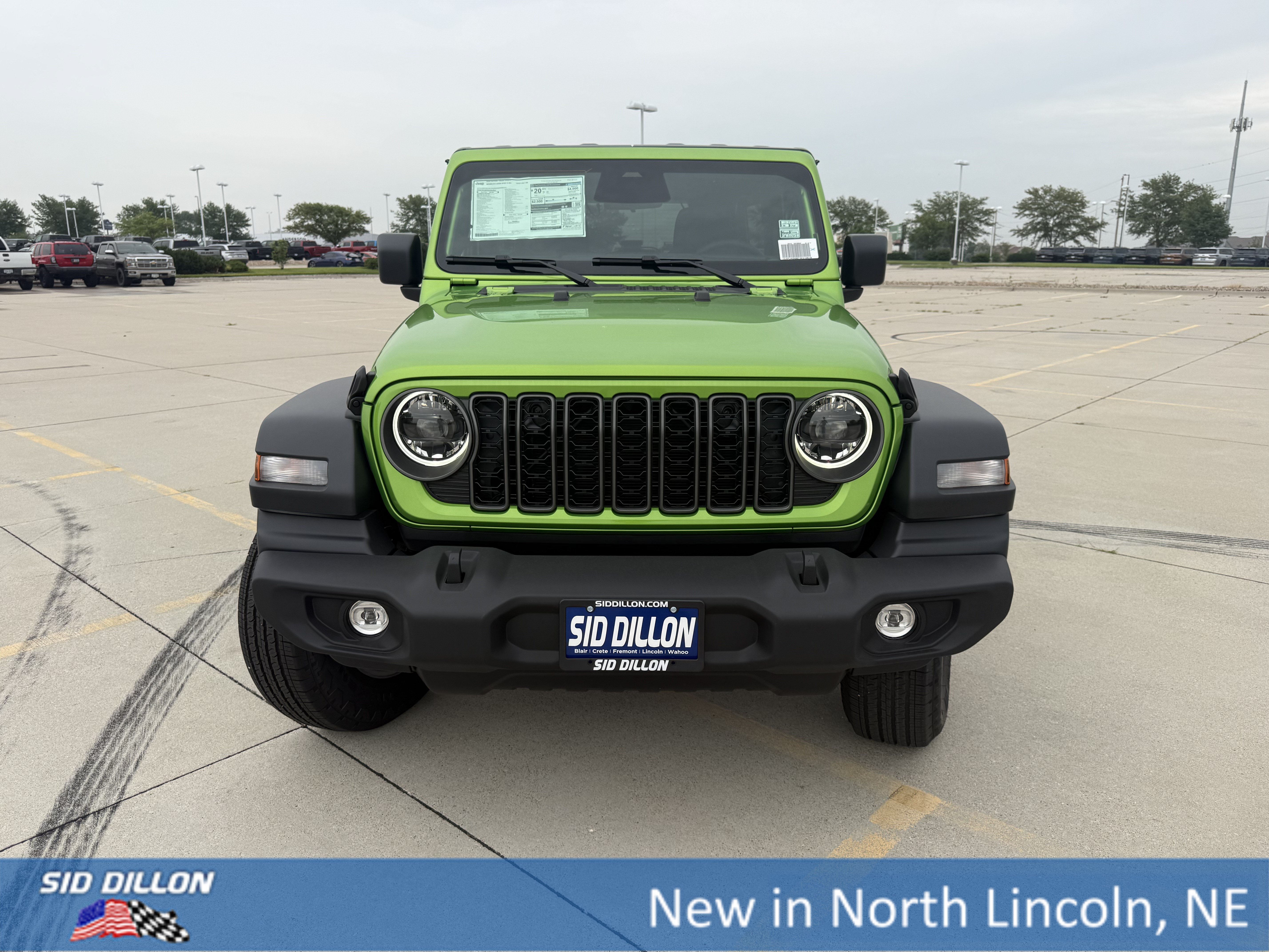 New 2026 Mojito Clear-Coat Exterior Paint Jeep Sport S image 3