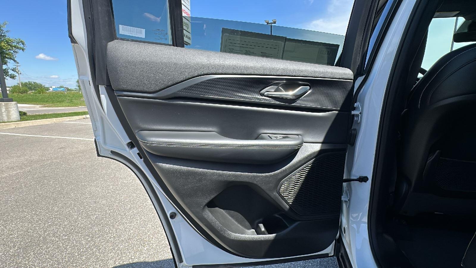 Used 2025 Bright White Clearcoat Jeep Altitude image 25