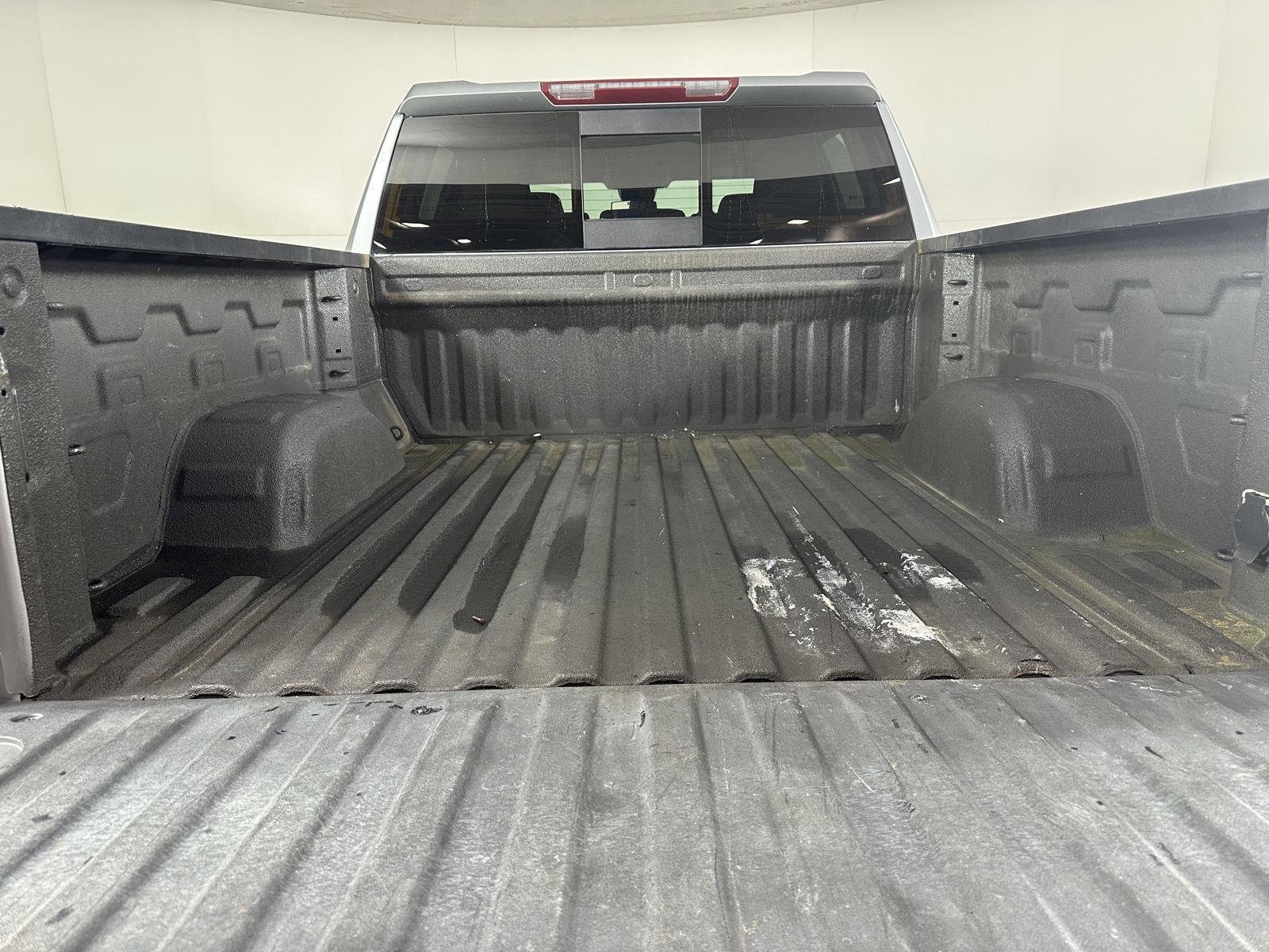 Used 2023 Sterling Gray Metallic Chevrolet LT image 19