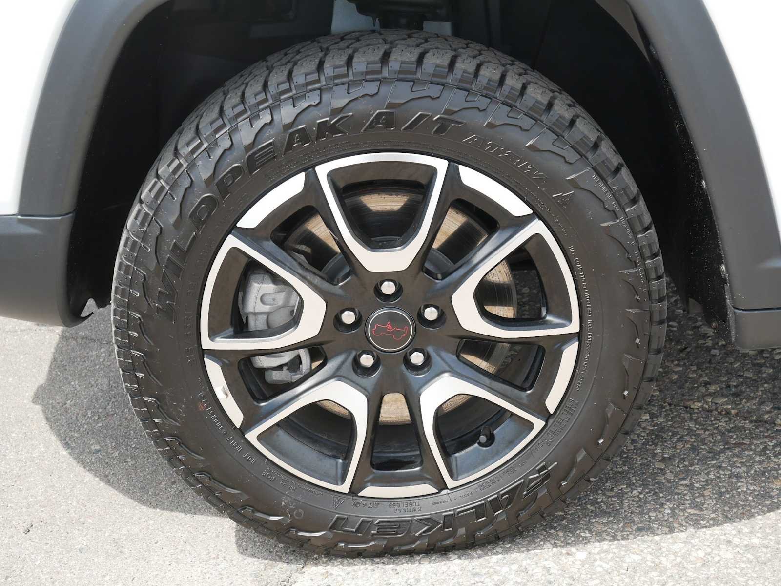2025 Jeep Compass Trailhawk - Photo 15