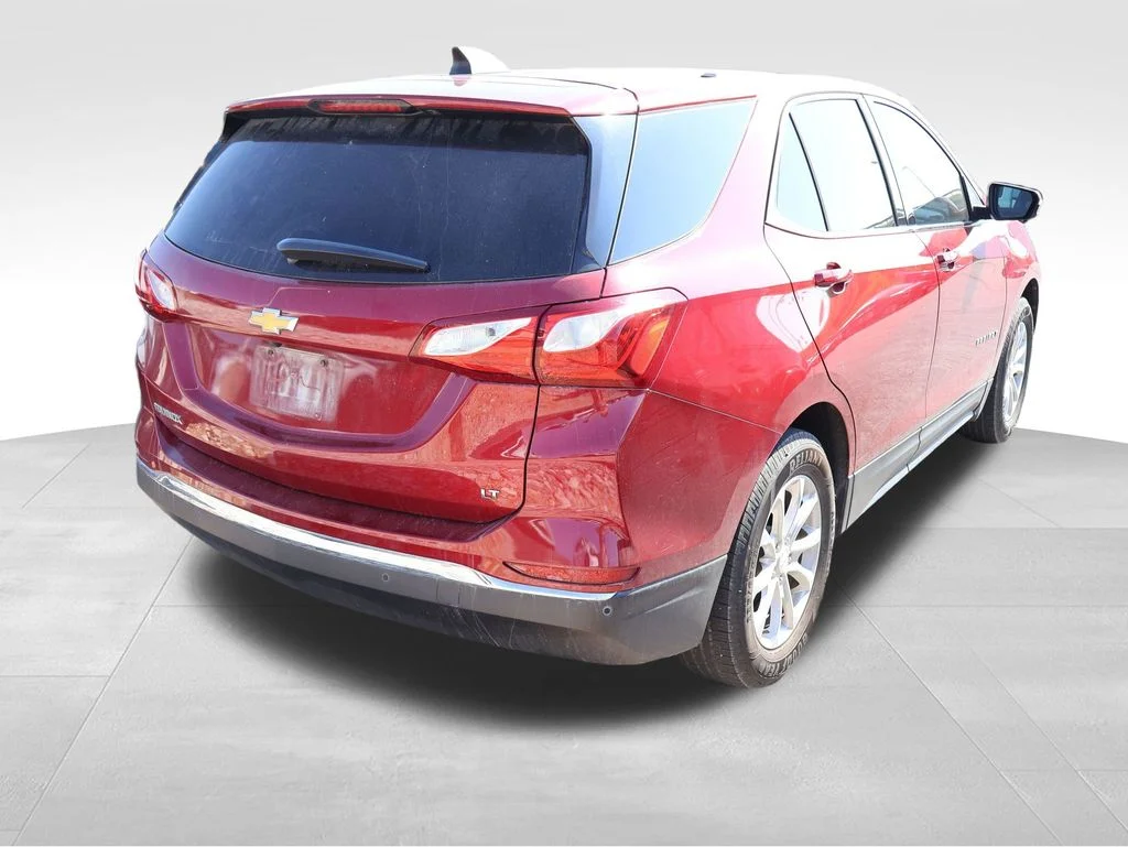 Used 2018 Cajun Red Tintcoat Chevrolet LT image 19