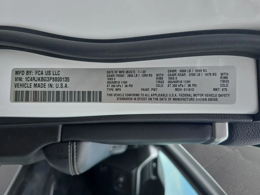 Used 2023 White Jeep Limited image 36