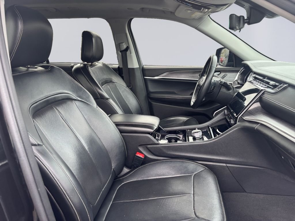 Used 2021 Black Jeep Limited image 18