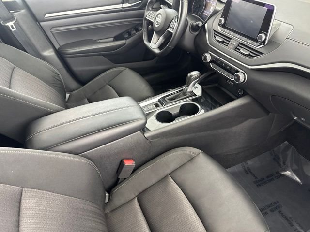 Used 2021 Gray Nissan 2.5 SV image 21