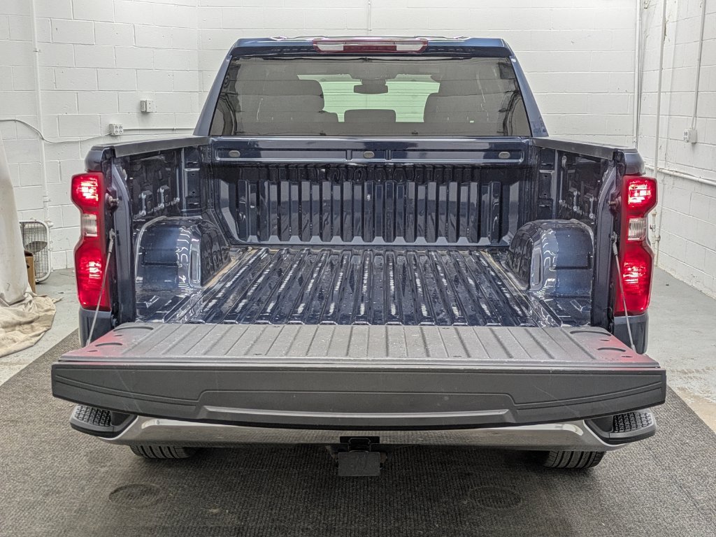 2023 Chevrolet Silverado 1500 LT - Photo 17