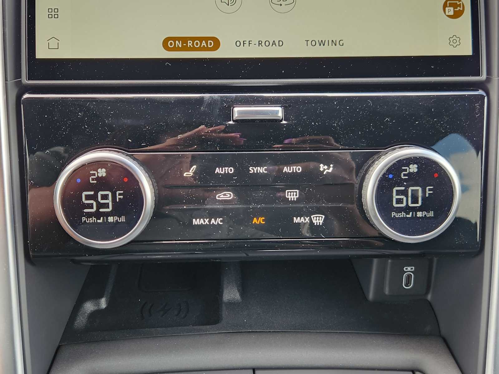 New 2026 Eiger Grey Land Rover S image 18