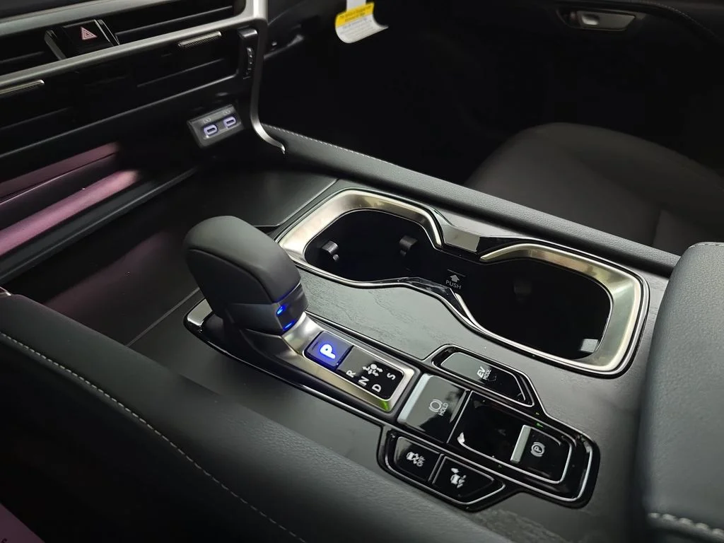 New 2026 Iridium Lexus PREMIUM PLUS image 24