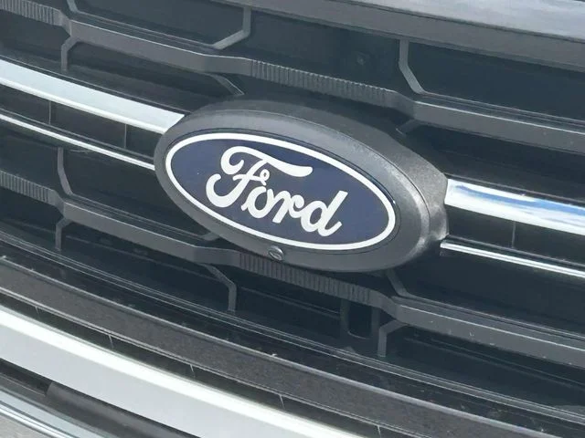 Certified Used 2025 White Ford XLT image 4