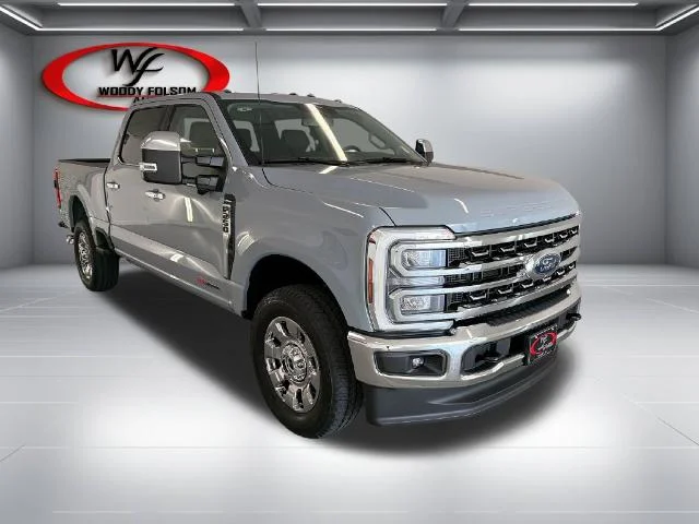 New 2026 Glacier Gray Metallic Tri-Coat Ford F-250® Lariat® image 23