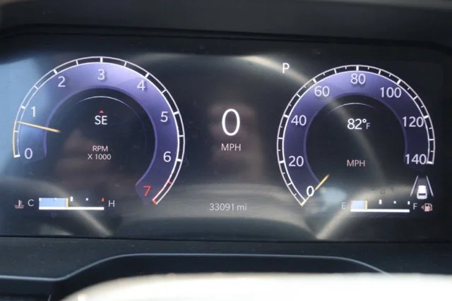 Used 2023 White Jeep Laredo image 25