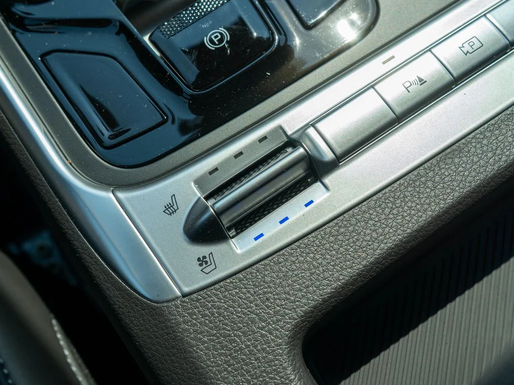 New 2027 Snow White Pearl Kia SX image 31