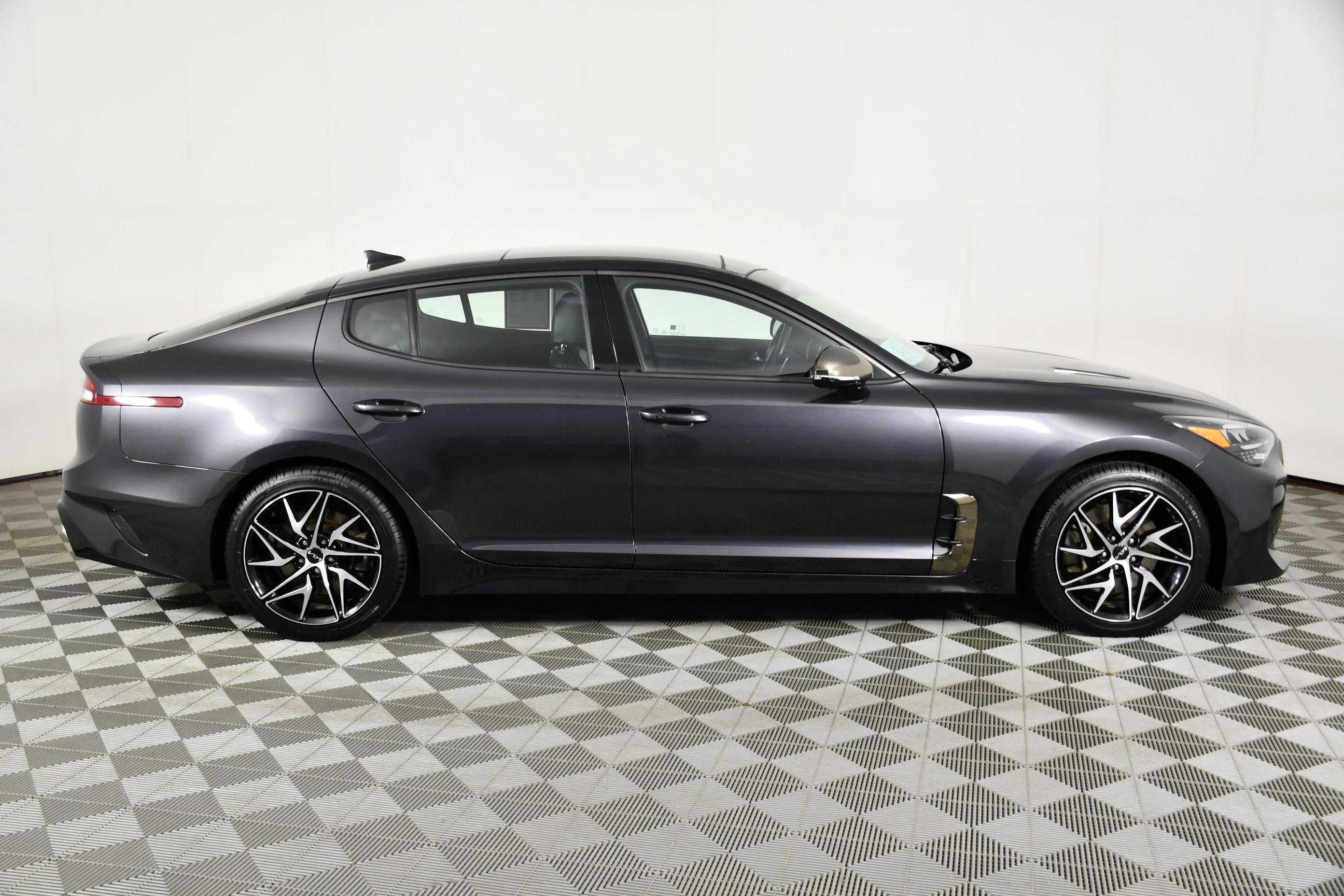 Used 2023 Panthera Metal Kia GT-Line image 5