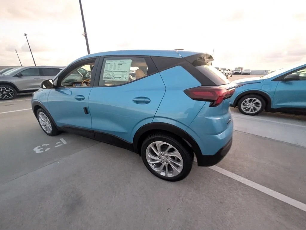 New 2027 Marina Blue Metallic Chevrolet LT image 8