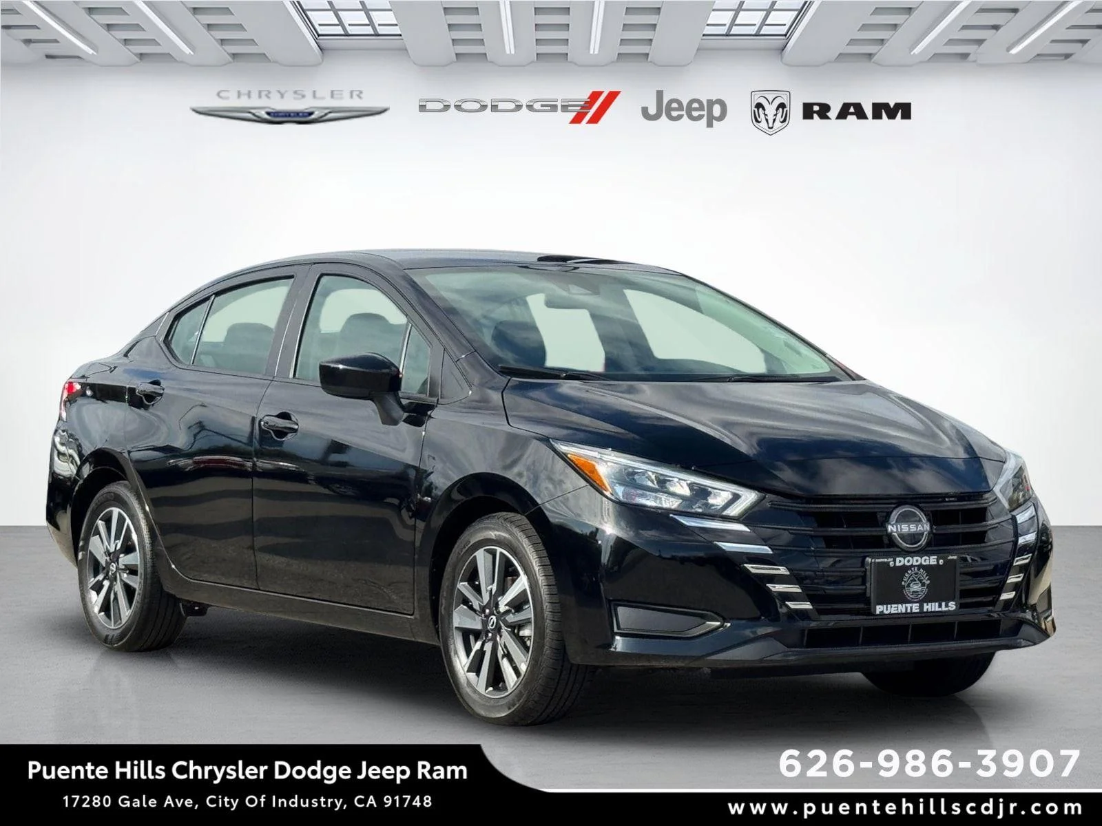2025 Nissan Versa 1.6 SV CVT's photo