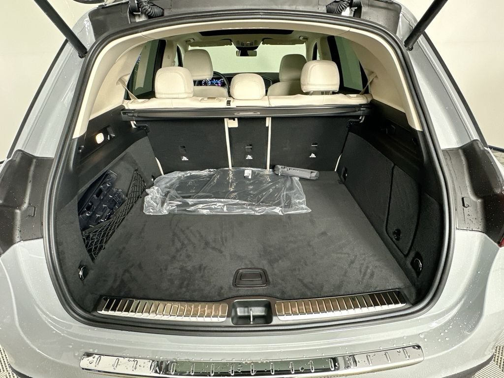 New 2026 MANUFAKTUR Alpine Grey Mercedes-Benz GLE 450 image 28