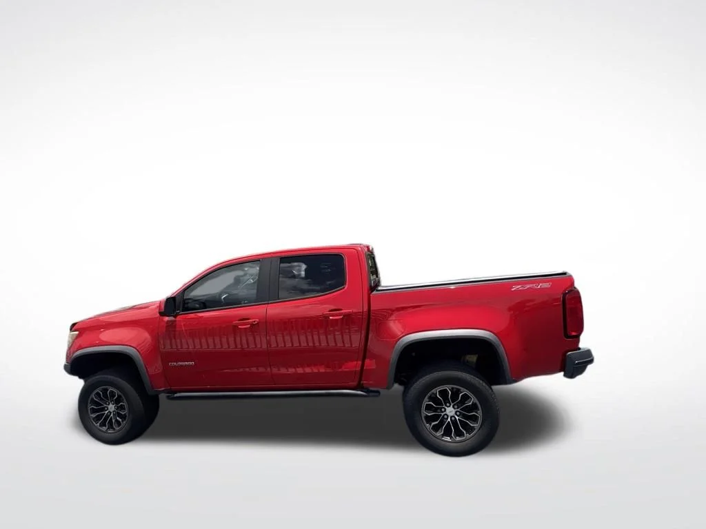 Used 2018 Red Chevrolet ZR2 image 2