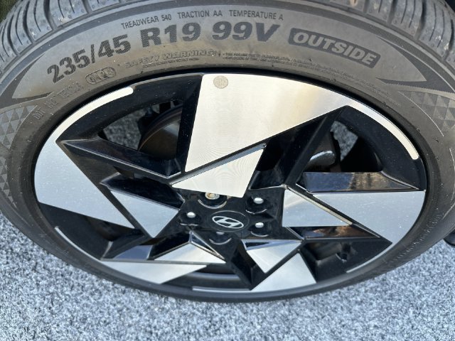 Used 2025 Yellow Hyundai Limited image 28