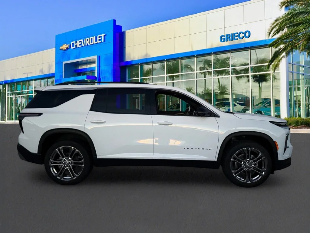 New 2027 Summit White Chevrolet LT image 8