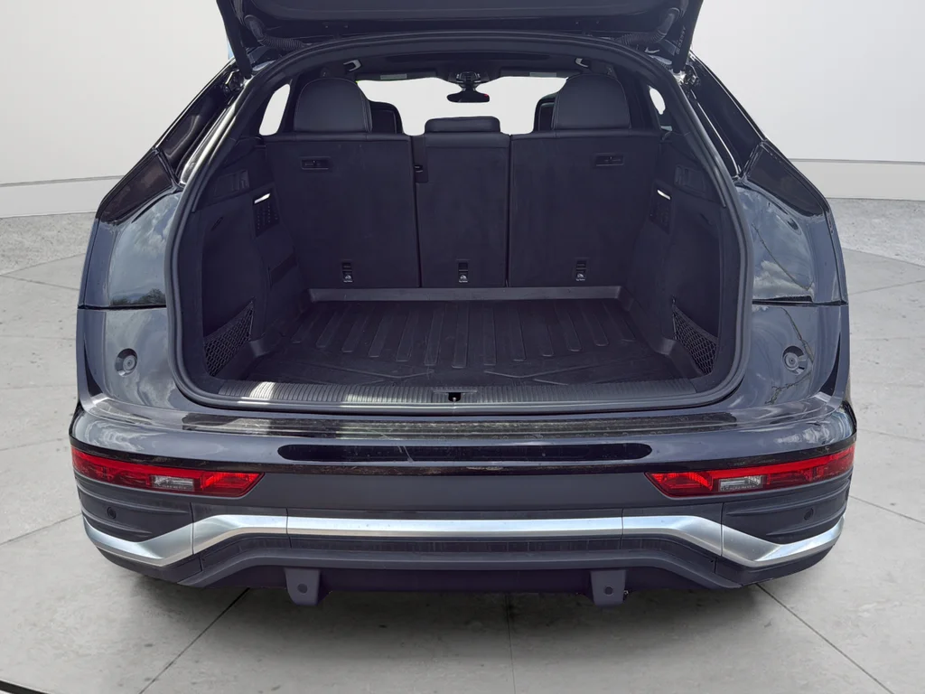 Used 2023 Black Audi 45 S line Premium image 21