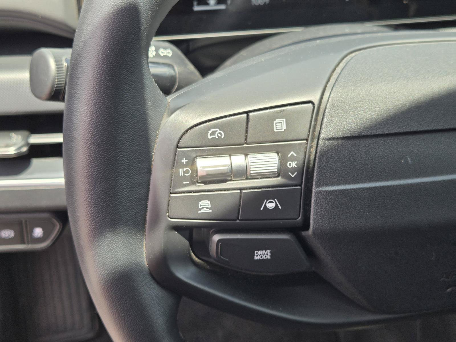 2025 Kia K4 EX - Photo 22