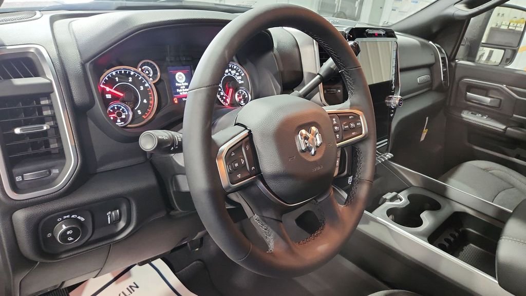 2026 RAM 2500 Big Horn - Photo 19