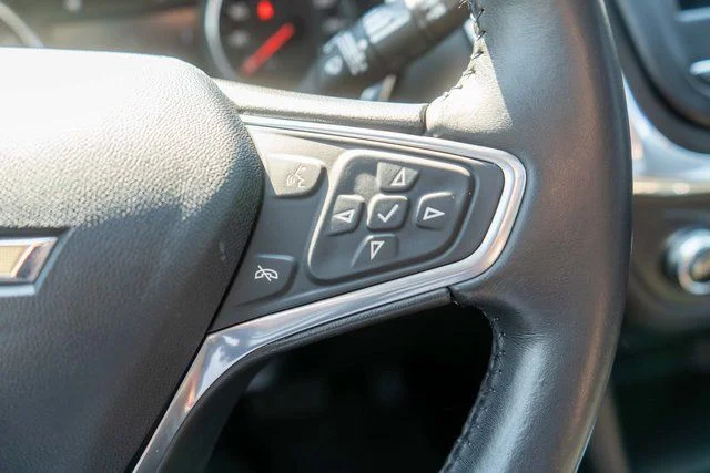 Used 2020 Blue Chevrolet LT image 27