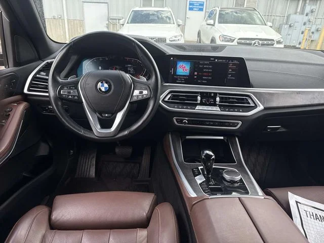 Used 2022 Black BMW xDrive40i image 17