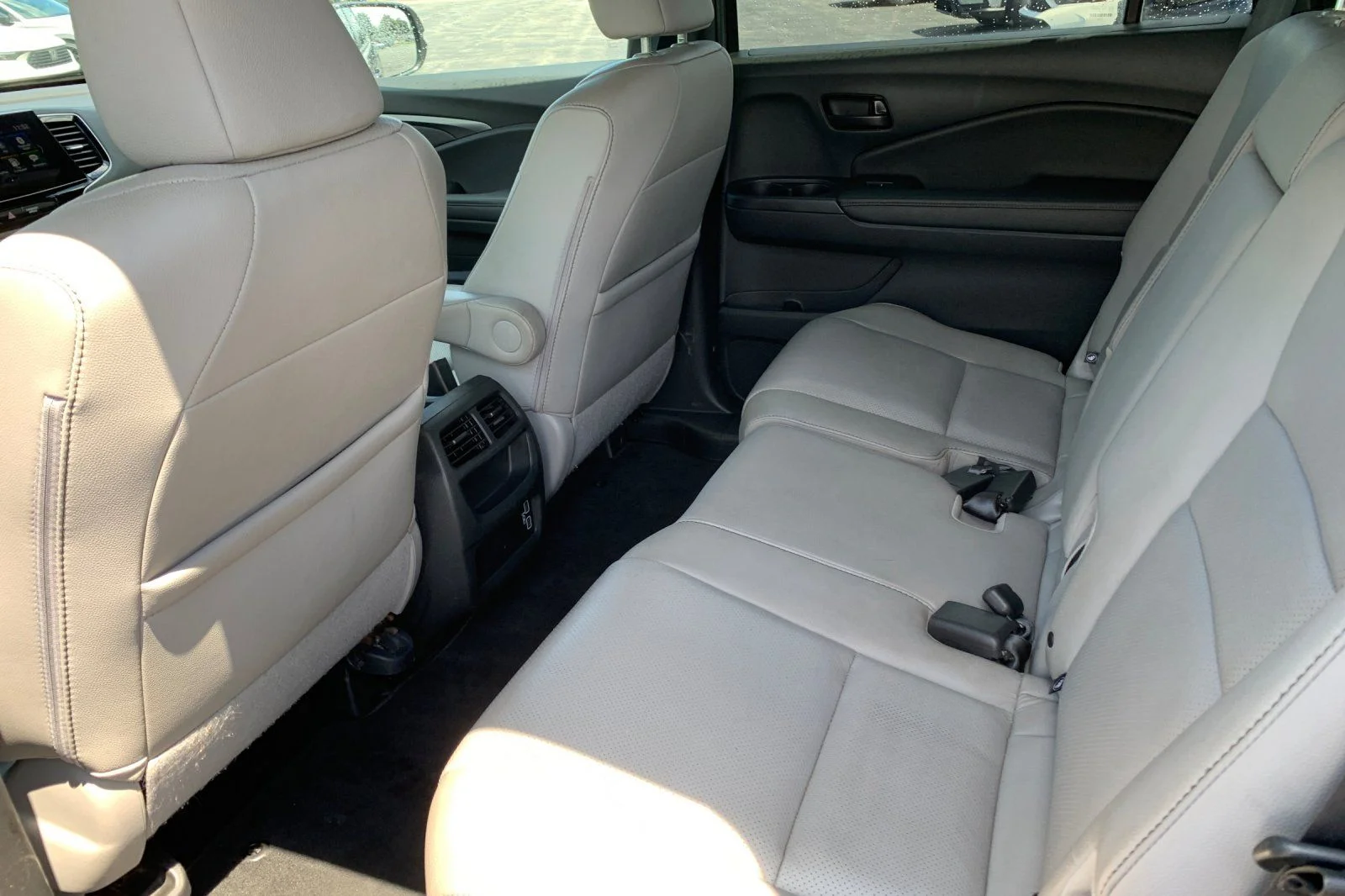 Certified Used 2023 Blue Honda EX-L image 15