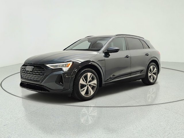 2024 Audi Q8 e-tron Premium quattro