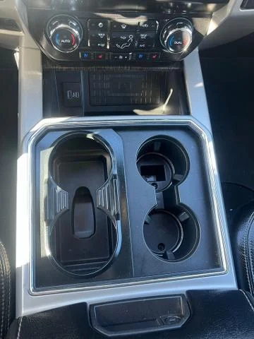 Used 2020 Oxford White Ford Lariat image 42
