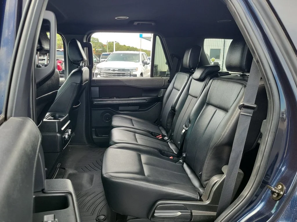 Used 2021 Blue Ford XLT image 24
