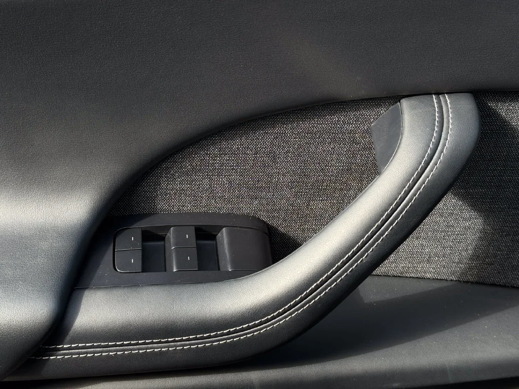 Used 2024  Tesla NA image 29