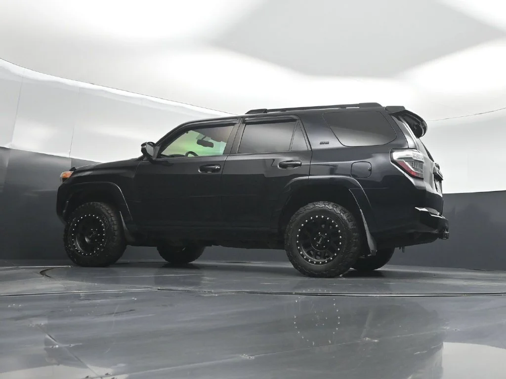 Used 2018 Black Toyota SR5 Premium image 51